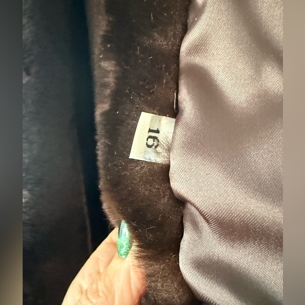 Stunning 1970s Vintage Overland Mouton Shearling Coat - Deep Brown - Picture 6 of 10